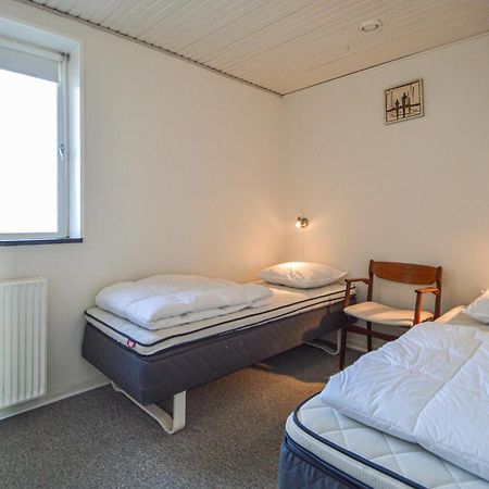 Awesome Home In Bredebro With Kitchen Ballum Luaran gambar