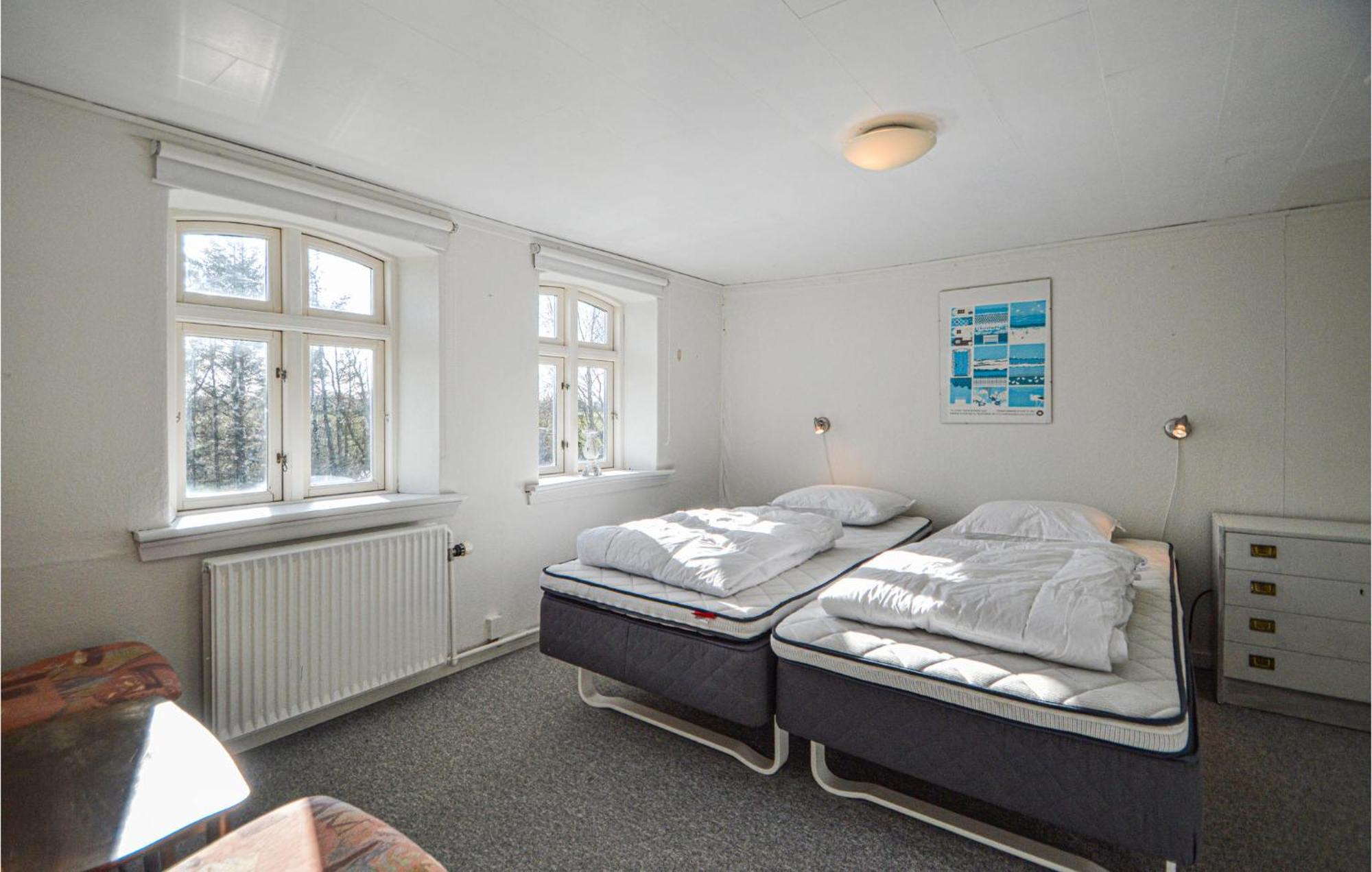 Awesome Home In Bredebro With Kitchen Ballum Luaran gambar