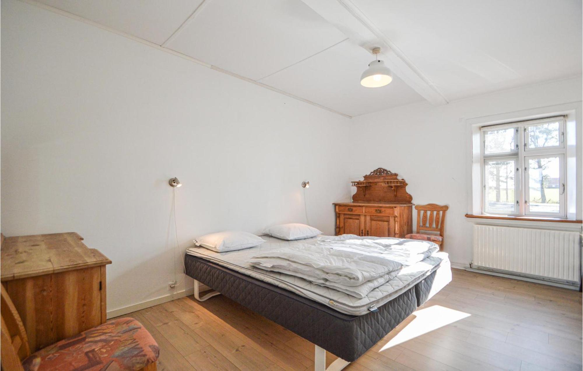 Awesome Home In Bredebro With Kitchen Ballum Luaran gambar