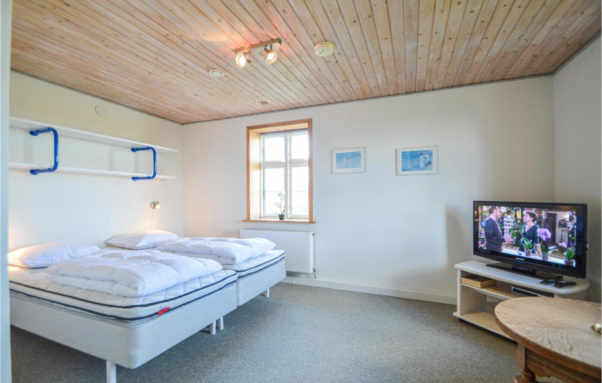 Awesome Home In Bredebro With Kitchen Ballum Luaran gambar